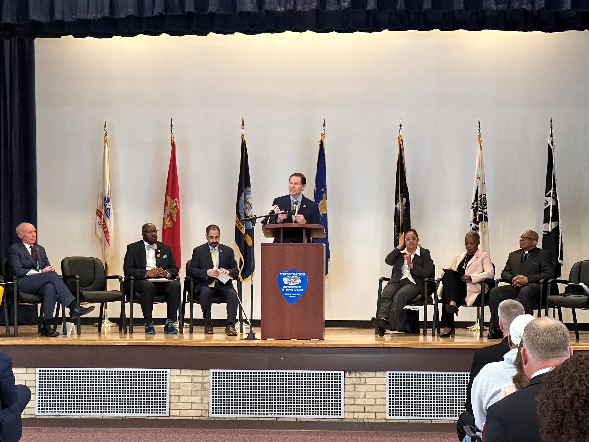 Blumenthal joined a CT Department of Veterans Affairs Black History Month event. 